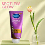 Vaseline Healthy Bright Gluta-Hya Serum Burst Lotion Spotless Glow – 300ml